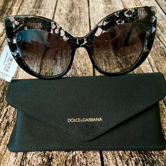 ⭐️ SOLD NWT Dolce & Gabbana 55MM Cat Eye Sunglasses⭐️ - Picture 6 of 11